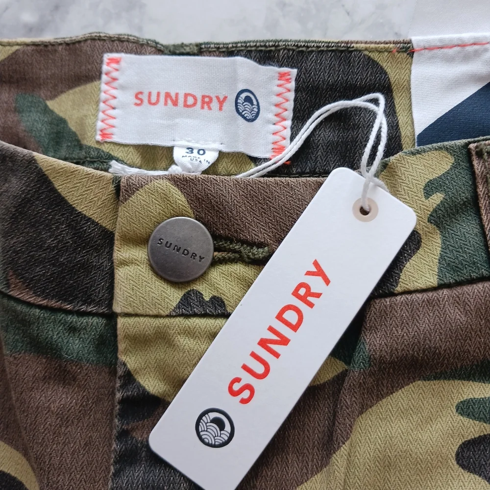 Sundry camouflage rainbow detail jogger jeans w zipper ankle size 30 NWT - Picture 9 of 14